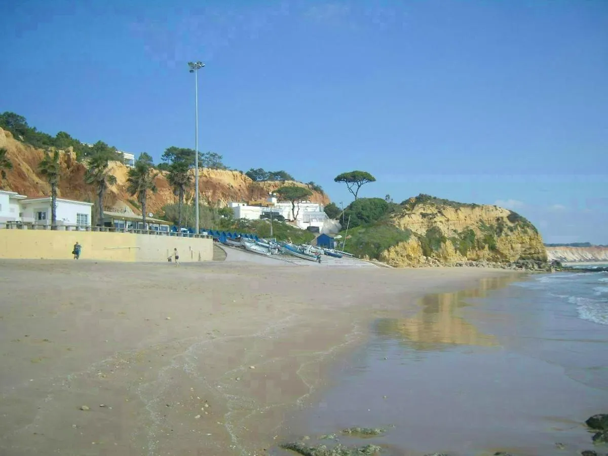 Albufeira 1 Bedroom Apartment 5 Min. From Falesia Beach And Close To Center! E