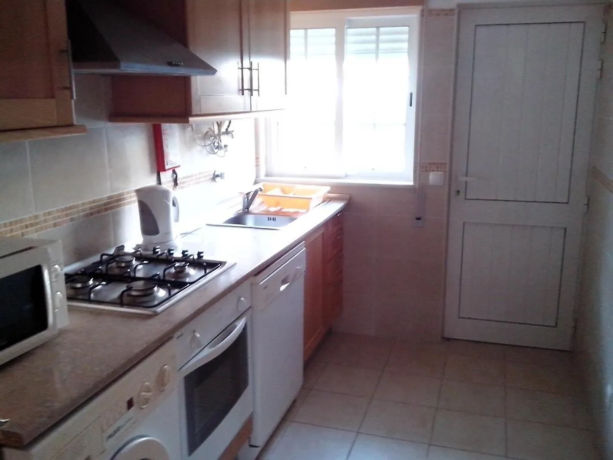 Albufeira 1 Bedroom Apartment 5 Min. From Falesia Beach And Close To Center! E