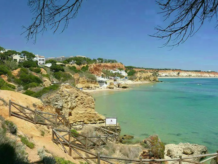 Albufeira 1 Bedroom Apartment 5 Min. From Falesia Beach And Close To Center! E