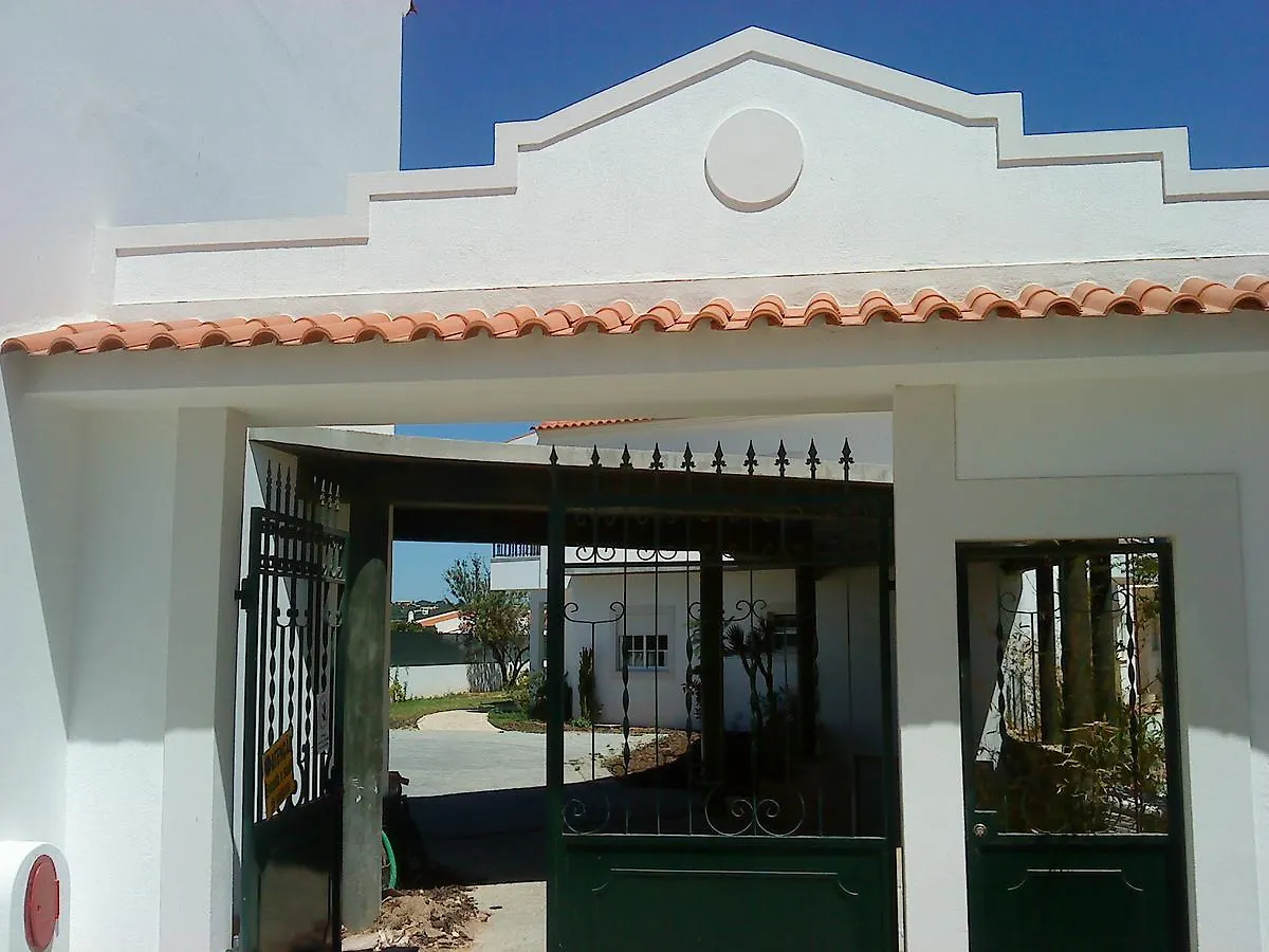 Albufeira 1 Bedroom Apartment 5 Min. From Falesia Beach And Close To Center! E Portugal
